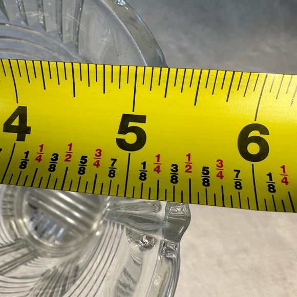 Clear Anchor Hocking Glass Vase Basket Weave Pattern Pressed Glass Flared Top - Picture 6 of 7